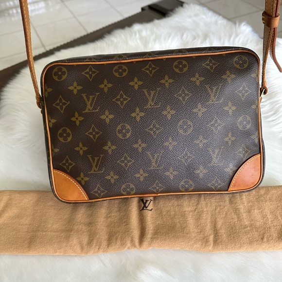 Stunning crossbody bag - Picture 3 of 16